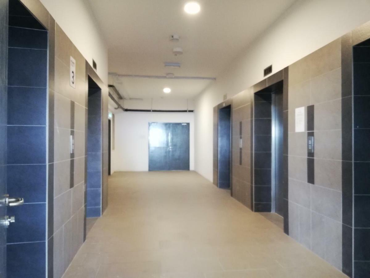 Homestay Semenyih 3 Bedroom Apartment By Kasyaf Экстерьер фото