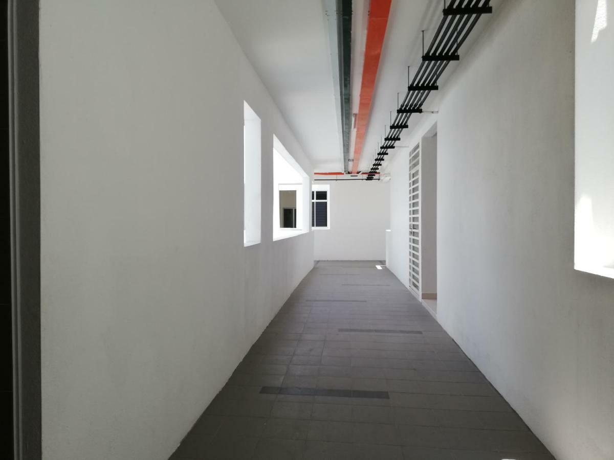 Homestay Semenyih 3 Bedroom Apartment By Kasyaf Экстерьер фото